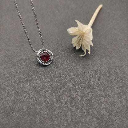 2026 New High Quality DY Necklaces Collection Simple and Elegant Perfect for Any Occasion Suitable for Both Men and Women 3
