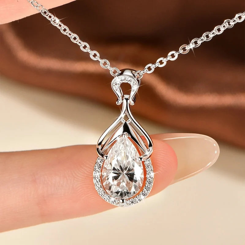Rrjzz Sparkling 7x10.5mm Pear Cut D-Color Moissanite Pendant Necklaces 2.5CT Waterdrop Necklace for Women GRA Jewelry Gifts