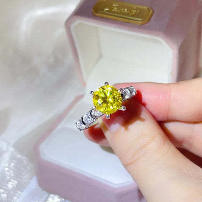 luxury 18K white gold and platinum PT950 marquise colored diamond moissanite ring women's colored special-shaped ring