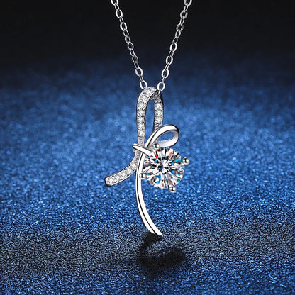 NeeTim 1ct Moissanite 925 Sterling Silver Necklace For Girl Lab Diamonds Pendant Necklaces Party Women Neck Chain Wholesale