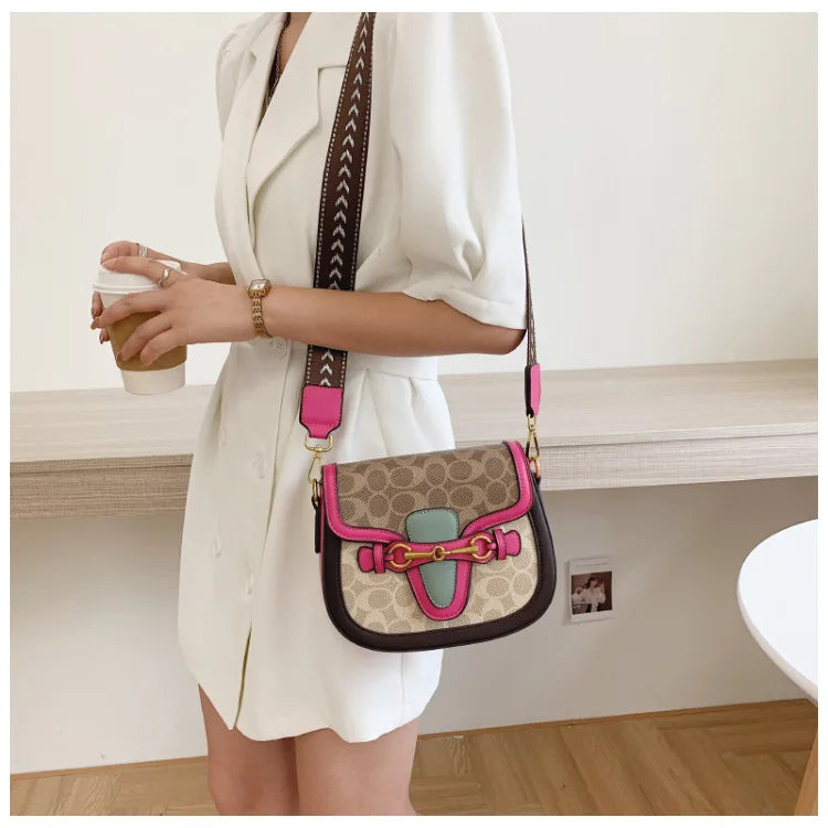Women Retro Print Saddle Crossbody Bag Luxury Horse Bit Buckle Small Shoulder Bag Fashion PU Leather Ladies Daily Handbag
