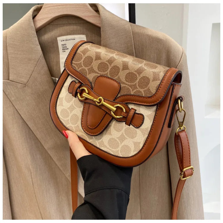 Women Retro Print Saddle Crossbody Bag Luxury Horse Bit Buckle Small Shoulder Bag Fashion PU Leather Ladies Daily Handbag