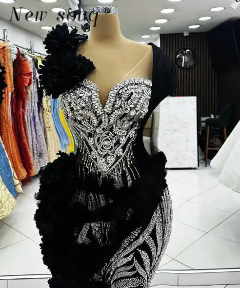 High Fashion Black Long Evening Dresses Customized Crystals Flowers Elegant Party Dress Formal Arabic Wedding Prom Gowns