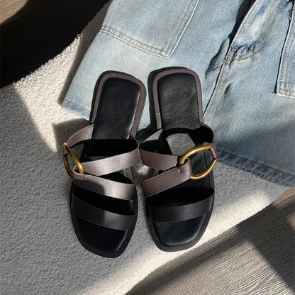 Metal Ring Summer Half Slippers Women Flat Beach Shoes Casual Outside Slides Black Designer Gladiator Sandals Luxury Footwear