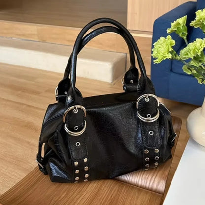 Fashion rivet women Shoulder Bag PU leather Hot girl motorcycle bag bolsa feminina female Underarm Bag ladies big handbag Black