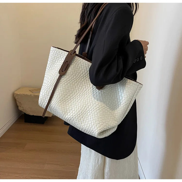 Autumn and Winter Trendy Vintage Rhombic Woven Shoulder Bags Large Capacity Underarm Bag Daily Commuting Bag Casual Handbags