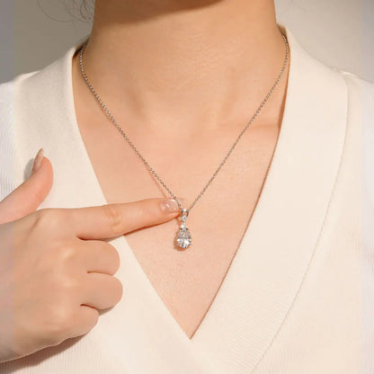 Celestinova 3ct 8x10mm D VVS1 Certified Oval Cut Moissanite Mermaid Tears Pendant Necklace for Women Bridal Wedding Jewelry Gift