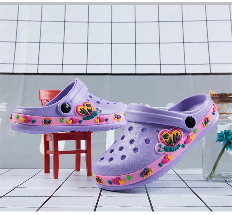 New Fashion Cartoon Sandals for Kids Summer Slippers Boys Girls Casual Garden Shoes Hollow-out Beach Shoes Clogs for Children