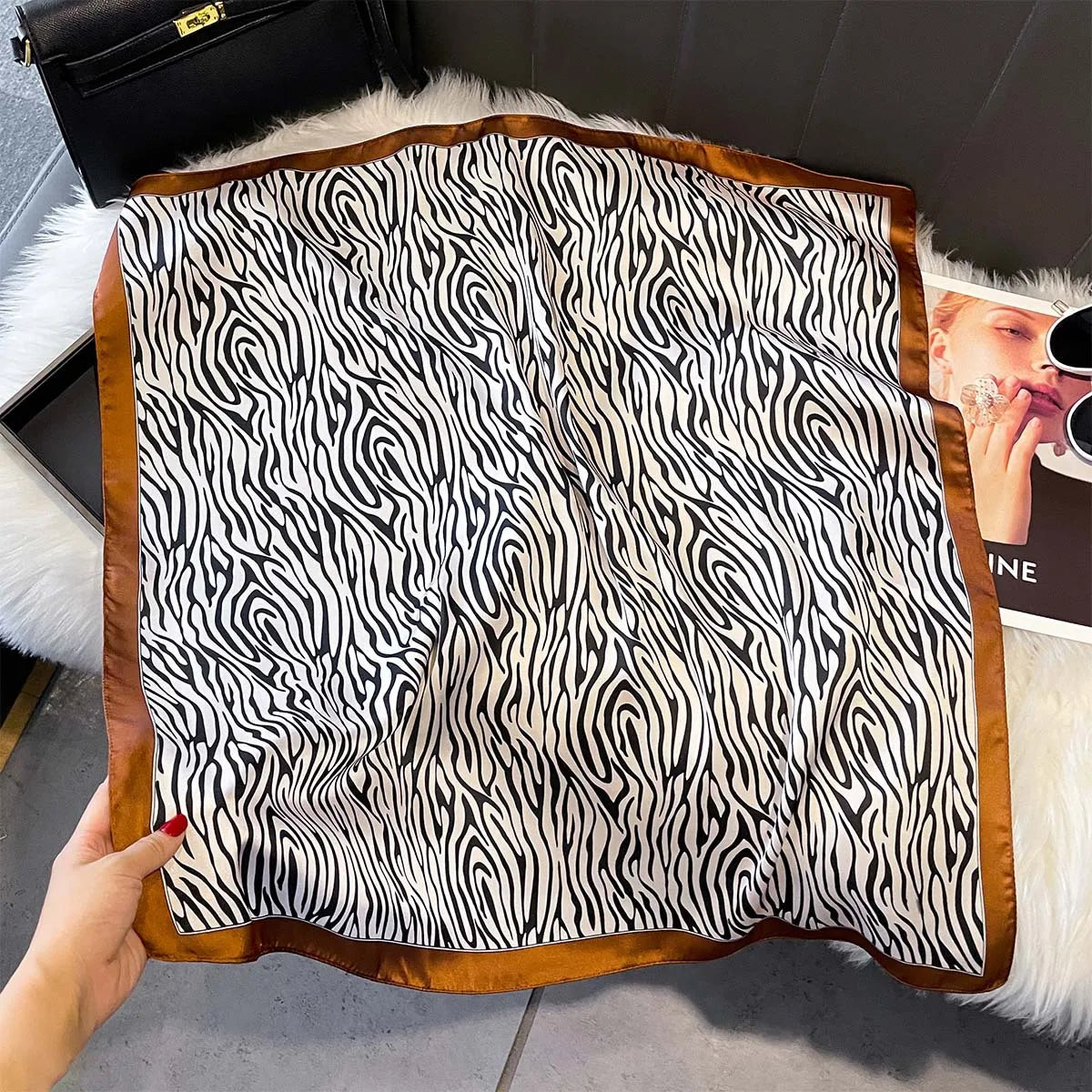2025 New Paisley Print Silk Scarf for Women Square Hijab Soft Neck Tie Female Fashion Decoration Silk Headscarf 70*70cm Kerchief