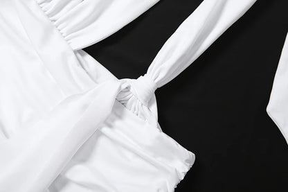 Weird Puss Knot Design Jumpsuit Woman Bandage Halter Deep V-Neck Backless Sleeveless Skinny Peach Hip Street Sexy Fashion Romper