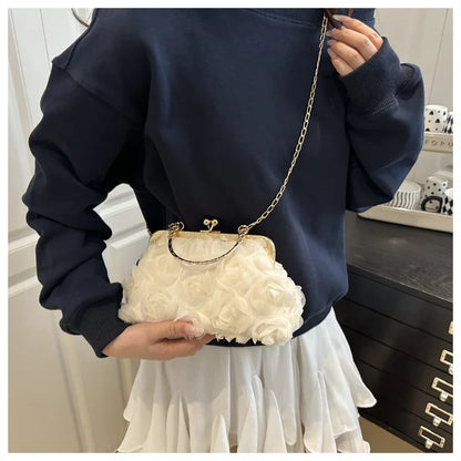 Luxury Women Chain Shoulder Bag Chiffon 3D Flower Banquet Bag Fashion Evening Bags Fashion Clutch Handbag Trendy Crossbody Bag