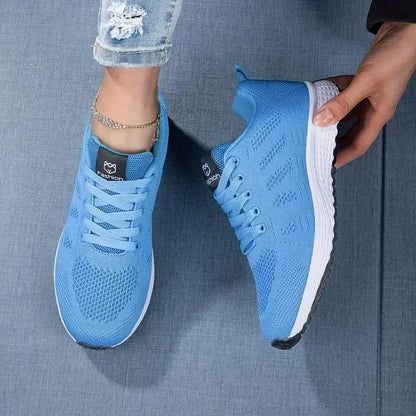 Women's Summer Luxury Brand Breathable Mesh Casual Sports Shoes Trendy Versatile Anti Slip Running Shoes Woman Designer Shoes