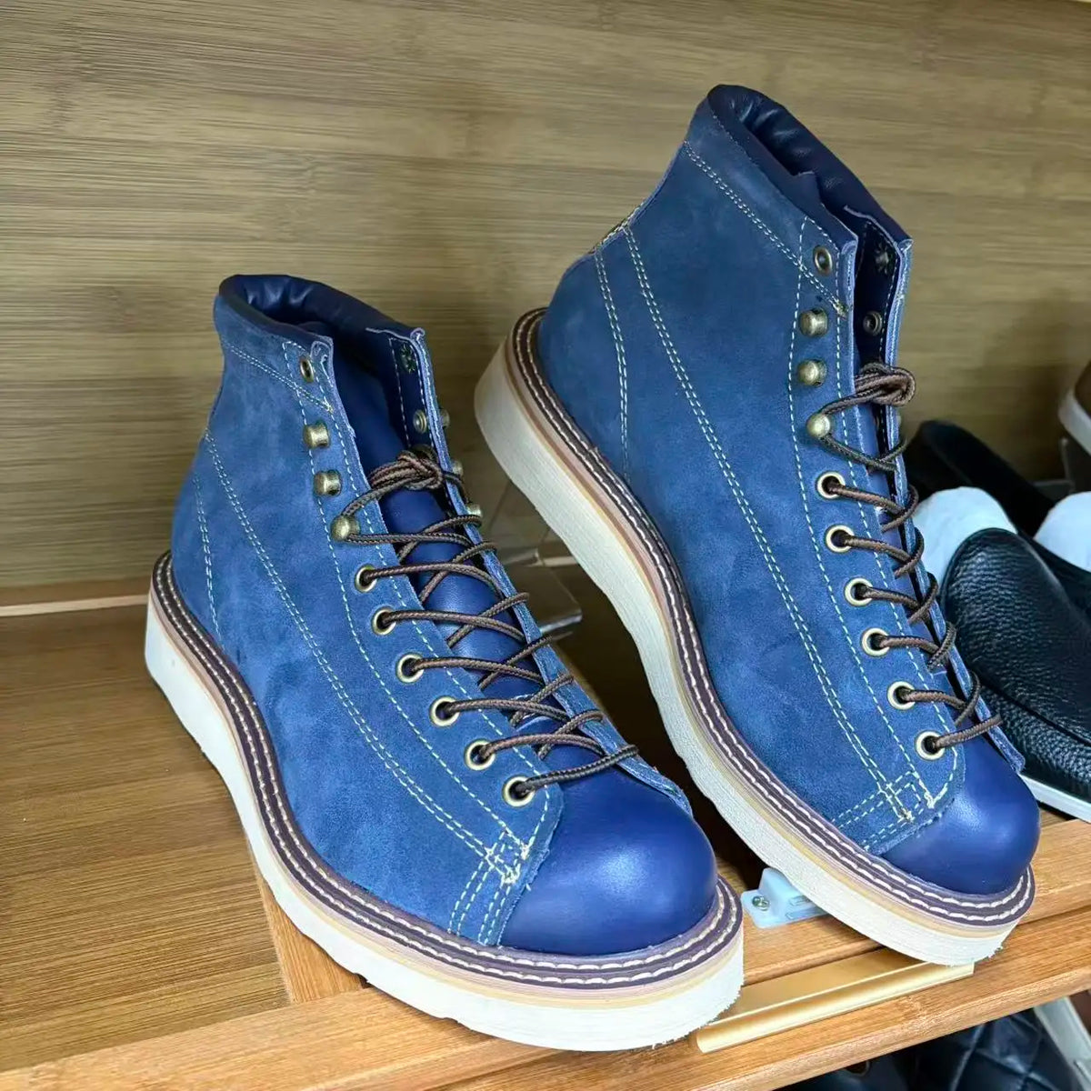 Retro Short-Face Winter Boots for Men And Women Durable Top-Grain Leather Ami Lined Warm And Stylish Fashion Thicken Wide Boot