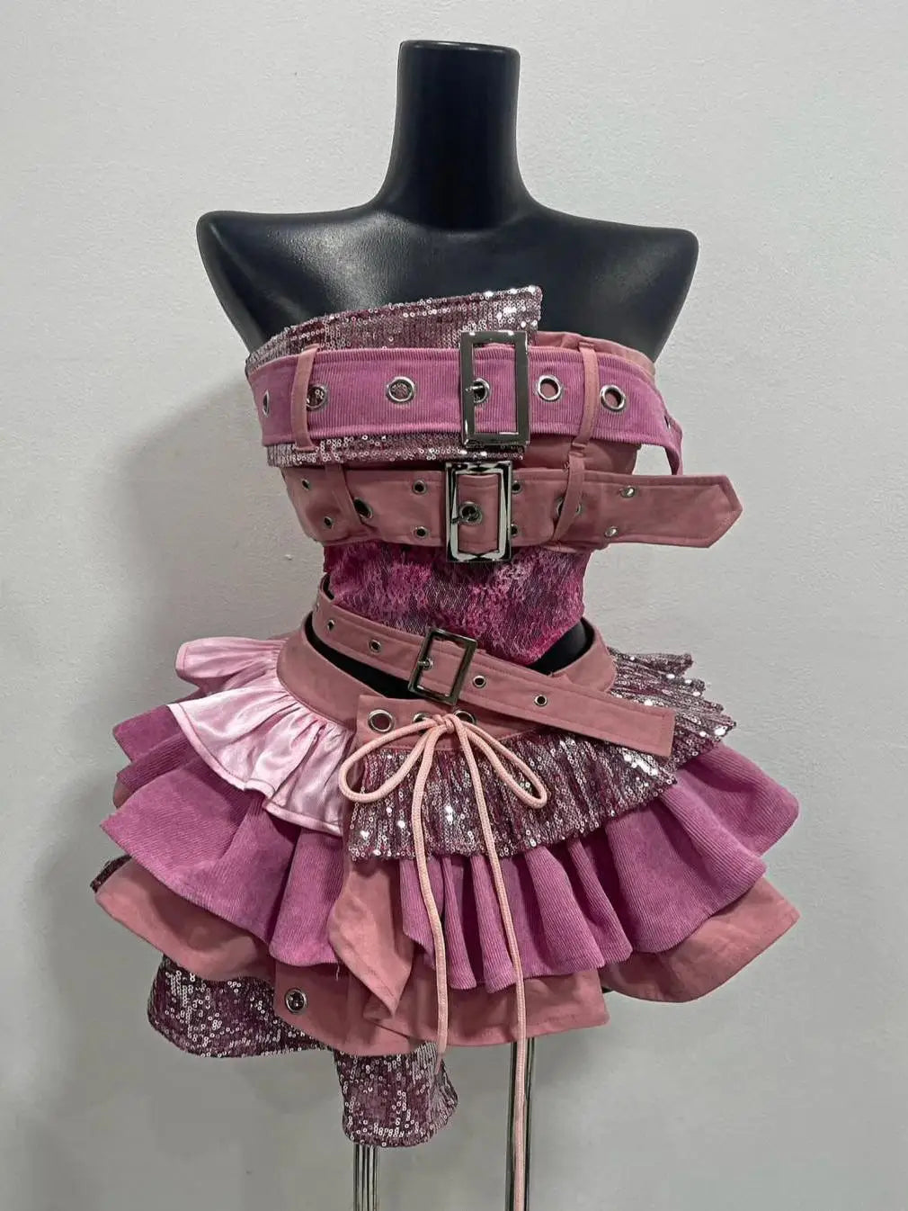Y2K Style  Low Waist  Patchwork Sleeveless Halter Top Irregular pink Half Skirt Sexy Short Skirt kpop dance Outfit Lolita Set