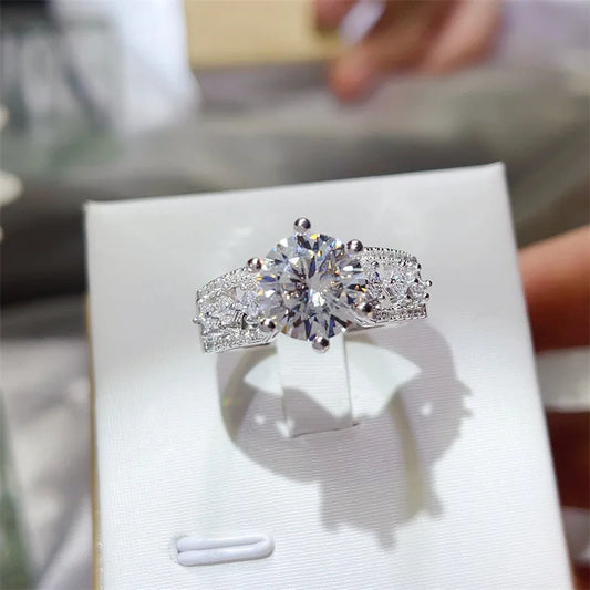 Luxury white gold solid platinum PT950 3 carat D color moissanite pigeon egg women's ring Seiko diamond ring