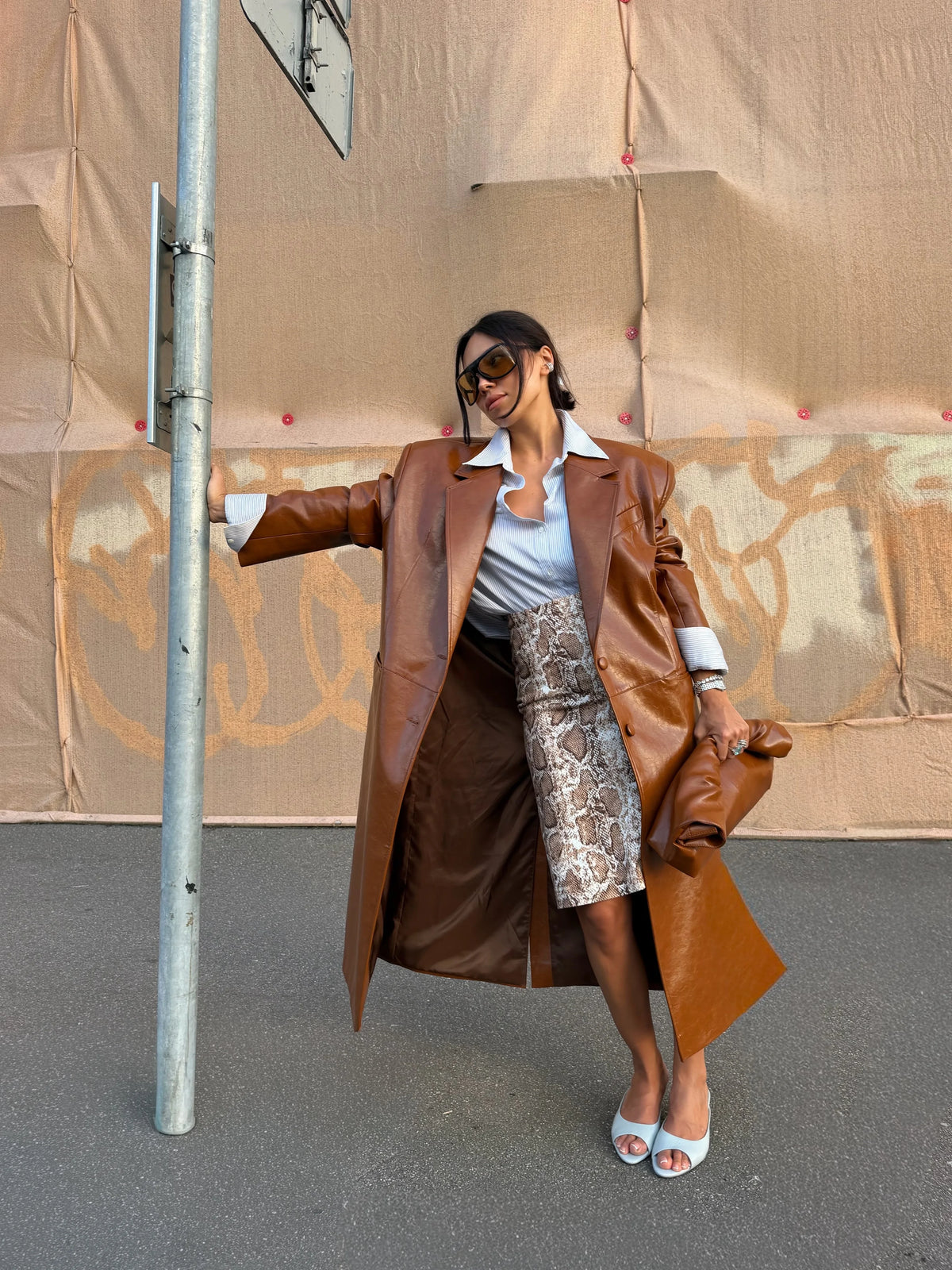 Women Brown Croc Embossed Faux Leather Maxi Trench Coat Lapel Single Breasted Straight Long Front Pockets Vintage Autumn Winter