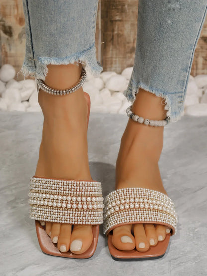 Women's Flat Bottom Sandals 2025 Summer New Style Beaded Rhinestone Shoes Womens Outdoor Fashion Slippers