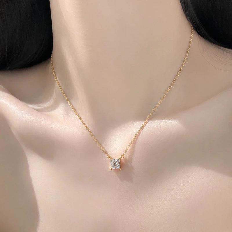 Asscher Cut Moissanite 0.5 Carat 1 Carat 2 Carat Women's Necklace GRA Certified Pendant D VVS S925 Silver Wedding Party Jewelry