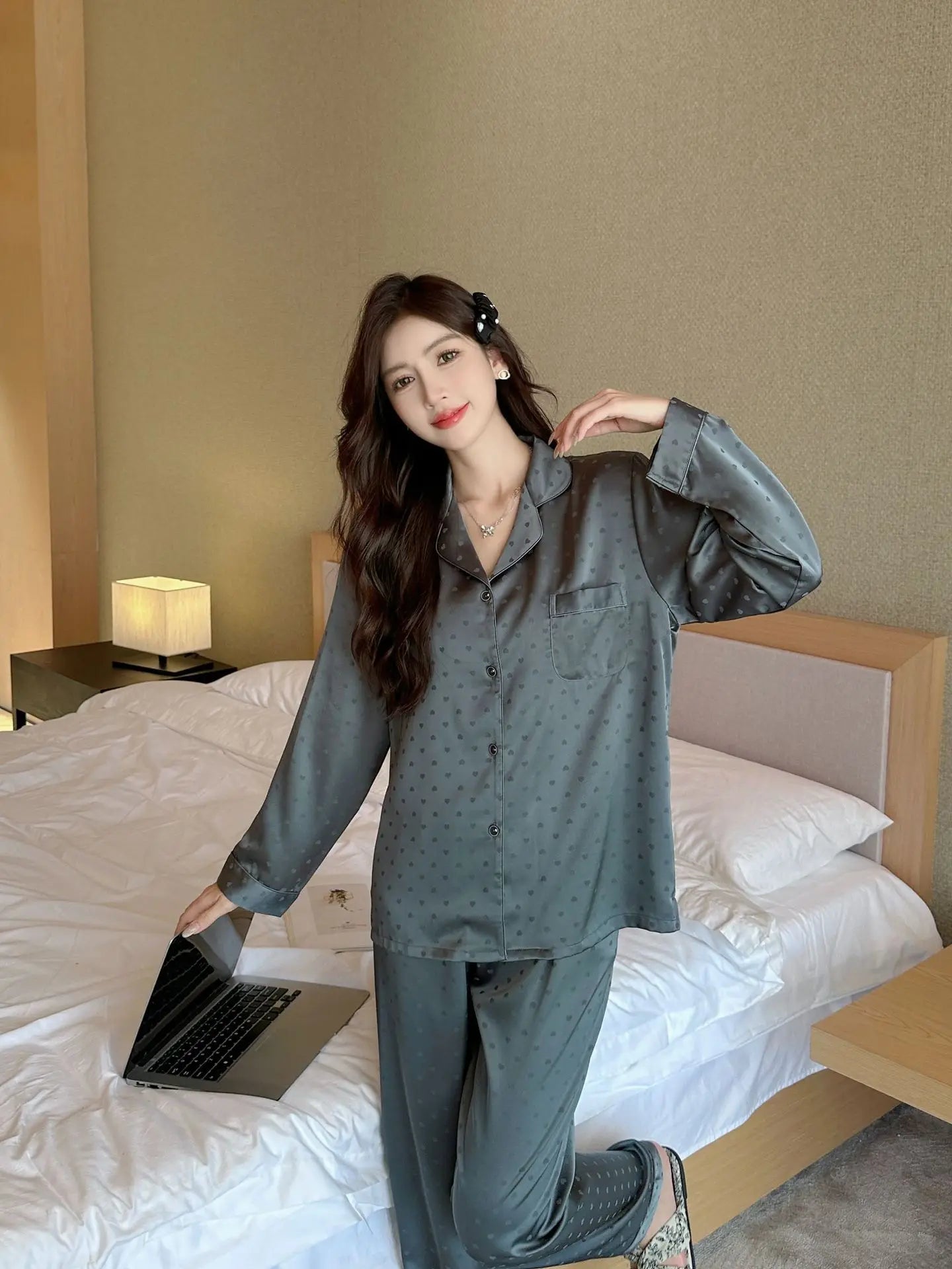 Women's New Arrival Silk-Feel Ice-Silk Lightweight Long-Sleeve Pajama Set Two-Piece Comfortable Homewear Suit