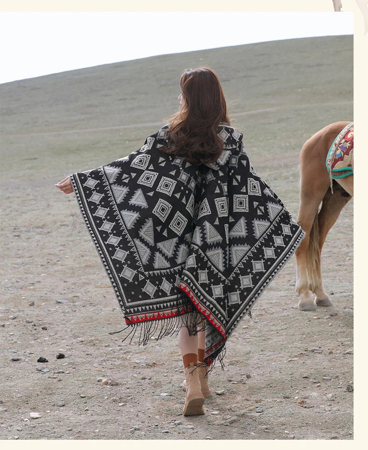 GypsyLady Bohemian Vintage Chic Cloaks Capes Hooded Blue Women Autumn Warm Knitted Ethnic Capes Tassels Cloak Poncho Outwear New