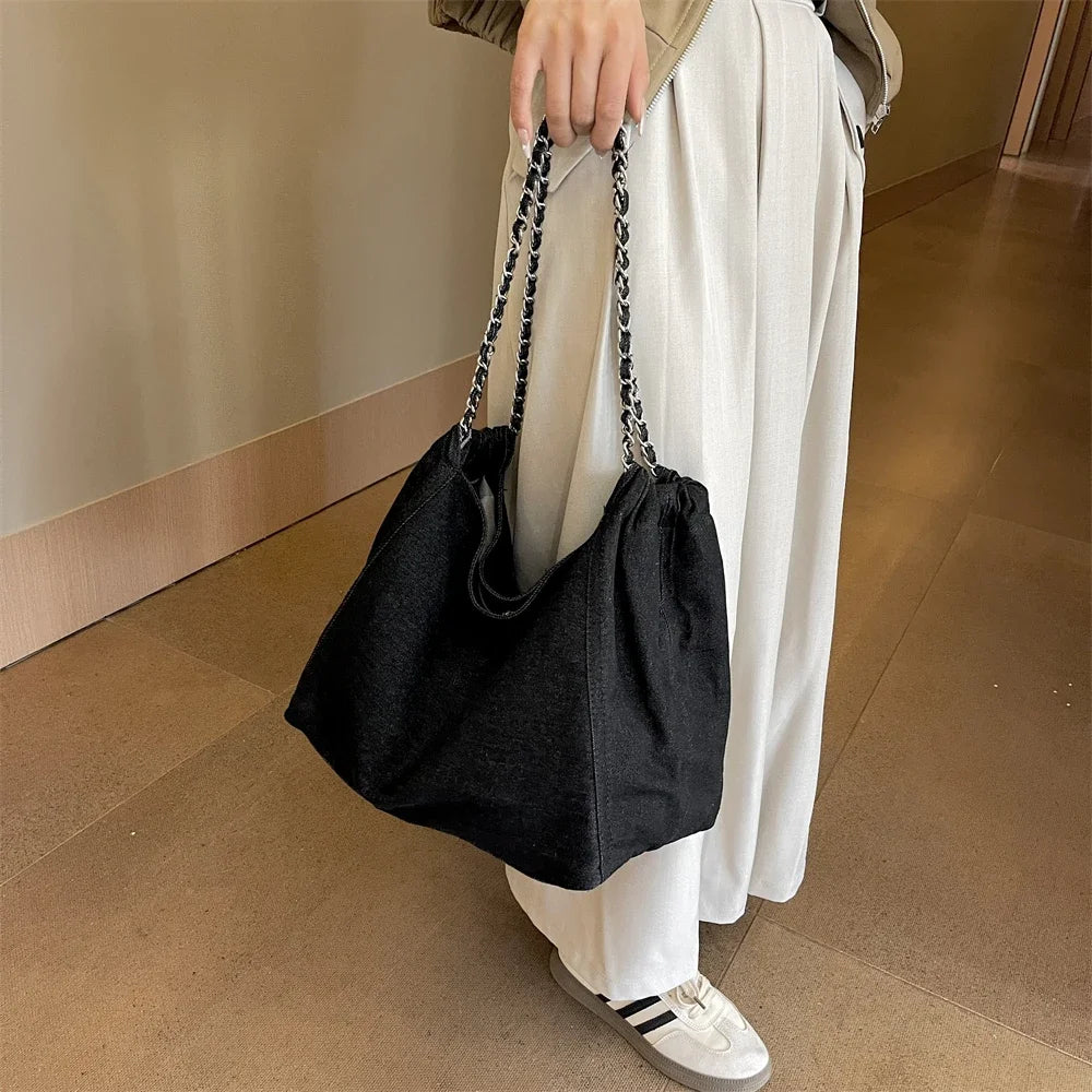 Chic Style Big Chain Shoulder Tote Bags For Women 2023 Luxury Designer Handbags Denim Fabric Pure Color Large Capacity Shoppers