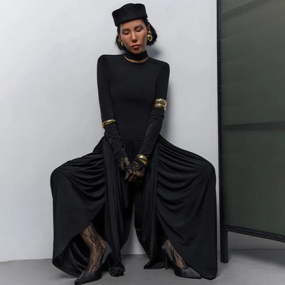 TWOTWINSTYLE Sexy Hot Girl Solid Color Jumpsuits for Women Round Neck Long Sleeve Backless Side Split Streetwear Jumpsuit Female
