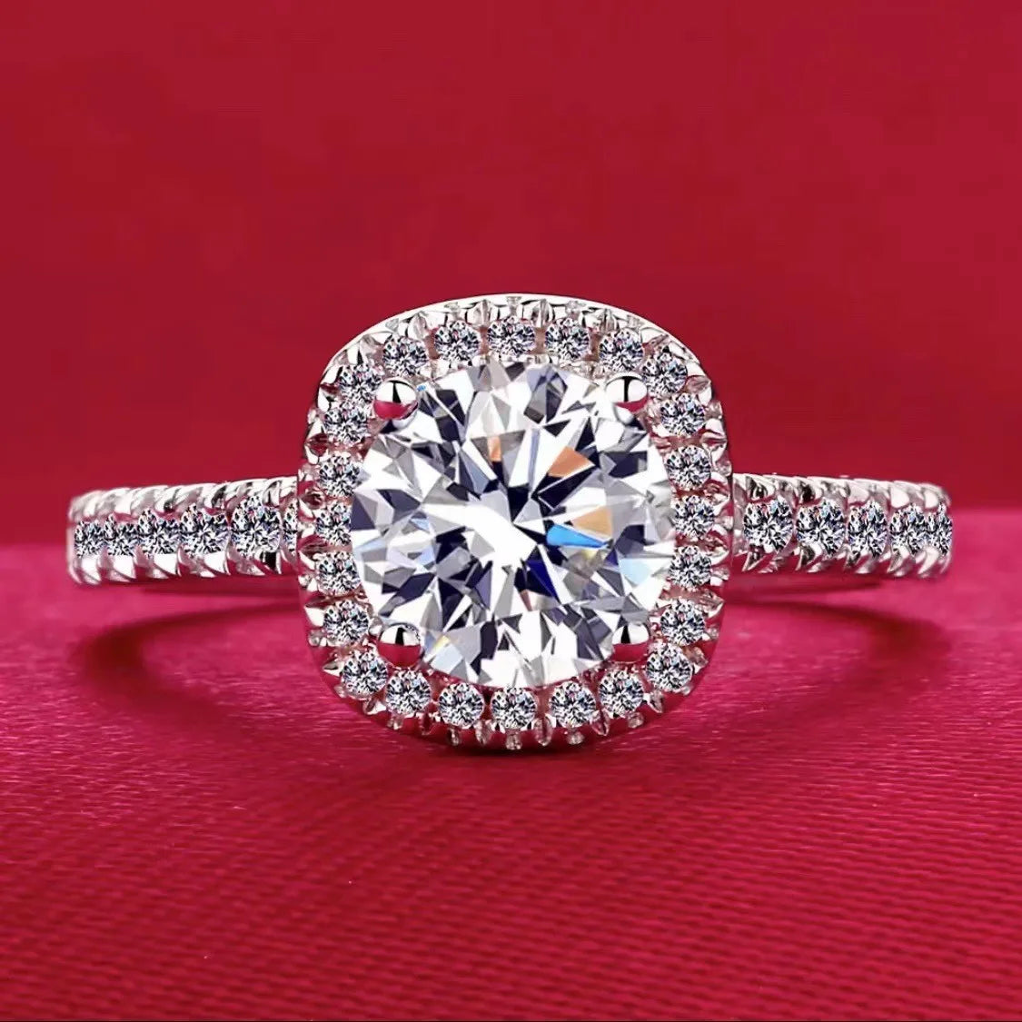 Best-selling 925 sterling silver 1-carat diamond square ring, suitable for engagement, proposal or party wear, stylish and versa