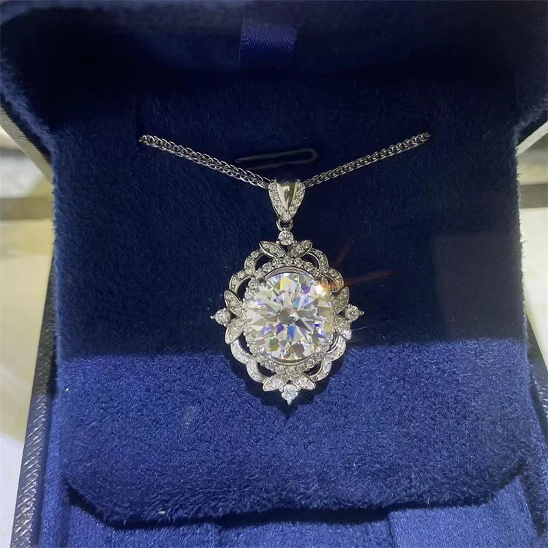 Luxury 5ct / 10ct Green Moissanite Diamond Pendants Necklaces For Women S925 Sterling Silver Jewelry Women's Necklace Pendants