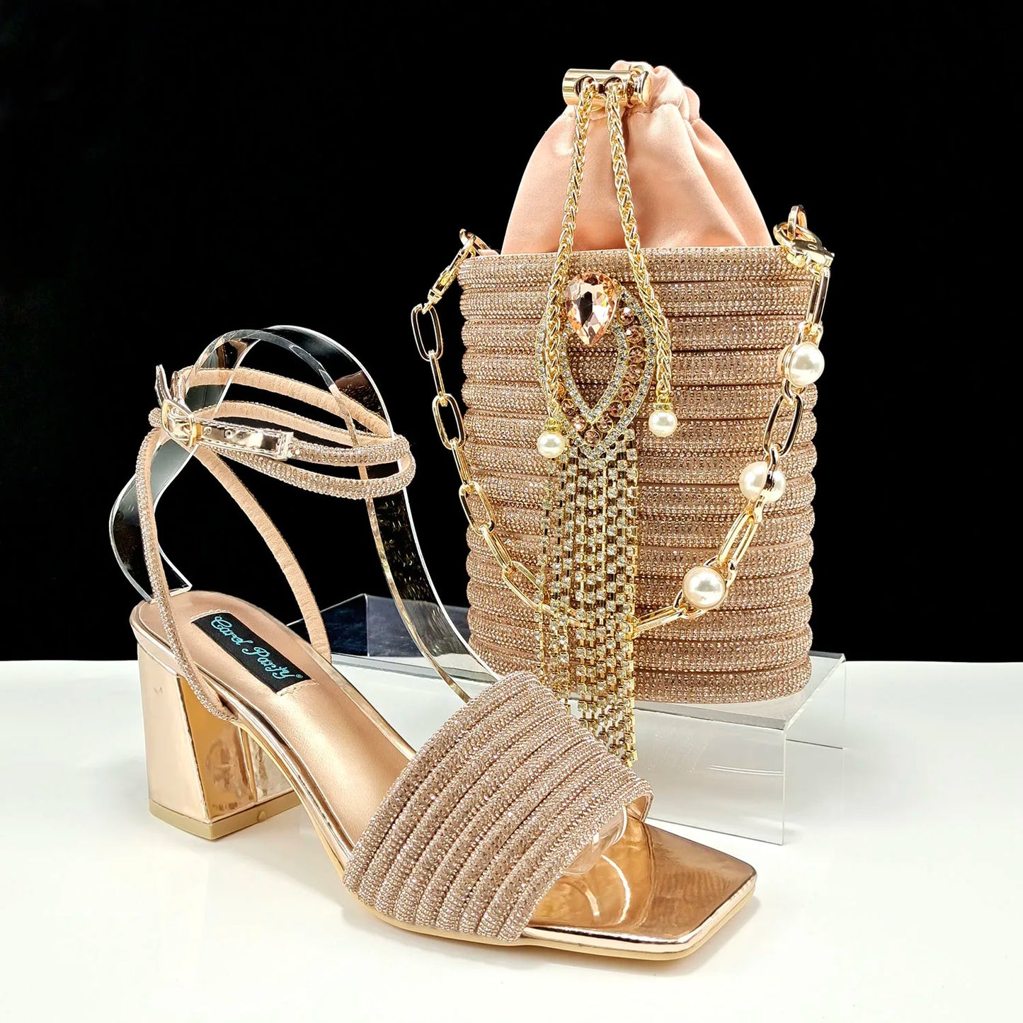 Stylish And Special Olive Bright Bag Match Women's Sandals Set With Big Diamond Tassels And Long And Short Double Chains