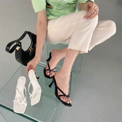 Thin Pumps Peach Shoes 2025 Slippers Runway Toe Loop Sandals Celebrity Slides Women Candy High Heels Club Ring Flip Flop