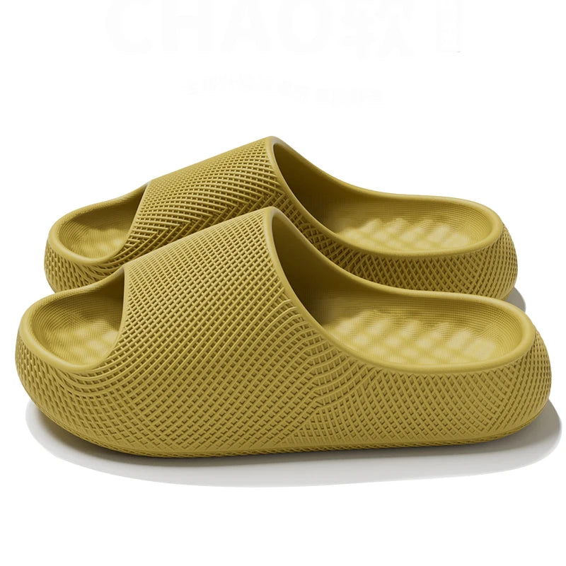 2026 Summer Thick Sole Eva Slippers Women Lightweight Soft Sole Non Slip Beach Sandals Woman Comfortable Platform Cloud Slides