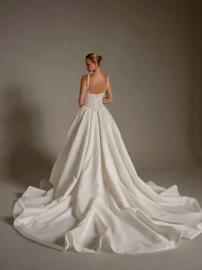 Customized 2026 Square Neck Beaded Lace Wedding Dresses with Spaghetti Strap For Women Bride Dresses vestidos de novia