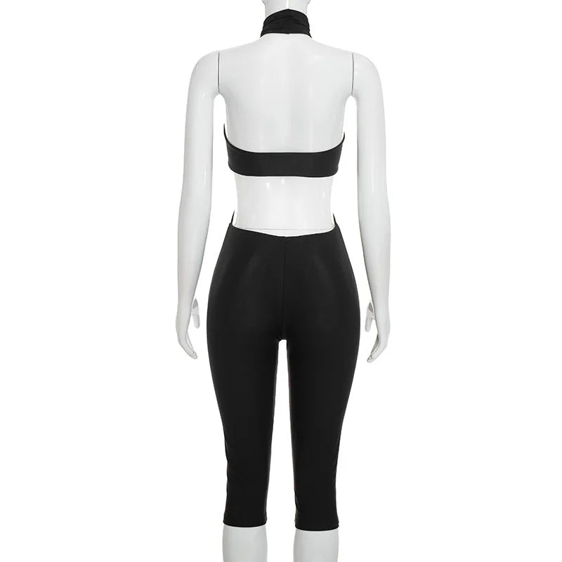 Stylish Lady Halter Jumpsuit Women Metal Ring Cutout Splicing Bodycon Capri Jumpsuit Backless Hollow Out Slim Club Party Romper