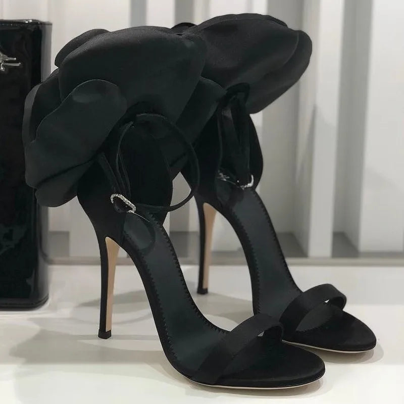 New One Word Buckle with Back Bag Flower Sandals for Women, Sexy Banquet and Fashion Show, Ultra Fine High Heels for Women