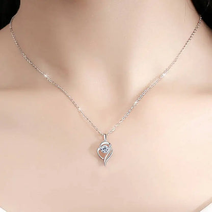 925 Sterling Silver Open Heart Pendant Necklace D VVS1 Round Cut Moissanite Love Charm Necklace For Women
