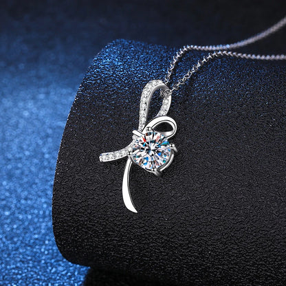NeeTim 1ct Moissanite 925 Sterling Silver Necklace For Girl Lab Diamonds Pendant Necklaces Party Women Neck Chain Wholesale