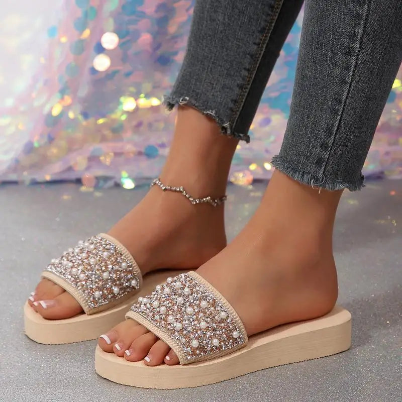 Luxury Rhinestore Platform Wedge Heel Sandals Women Summer 2026 Lightweight Non Slip Slippers Lady's Elegant Pearl Beach Shoes