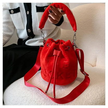 New Fashion Women's Bucket Bag Trend Brand Personality Plush Shoulder Bag High-end Elegant Crossbody Bag Designer Luxury Handbag