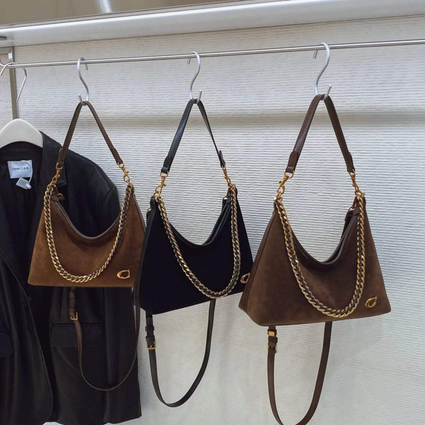 Women's New Light Luxury Fashionable High-End Black Suede Shoulder Crossbody Bag,Versatile for Commuting,Large Capacity Tote Bag