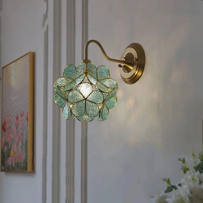 Modern Glass Pendant Lights for Restaurant Cafe Decoration Hanging Lamp Ceiling Chandeliers Nordic Flower Lighting Hotel Decor