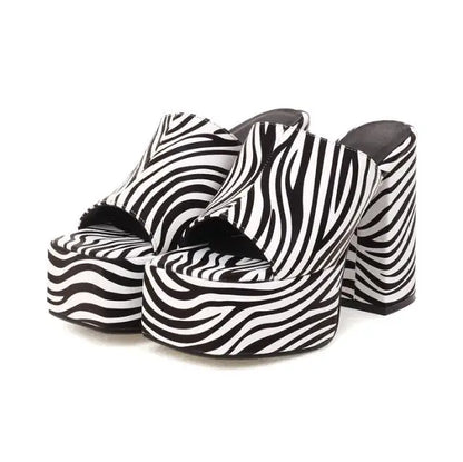 Women Slippers New Summer Hot Designer Wedges Slippers Chunky Platform Mules Sandals High Heels Beach Shoes Slides 34-43