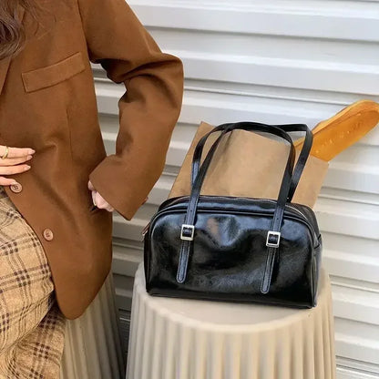 2026 Luxury Designer Handbags Pure Color Causal Bag Big Capacity Pillow Underarm Bag Green Commuter Shoulder Bags for Women