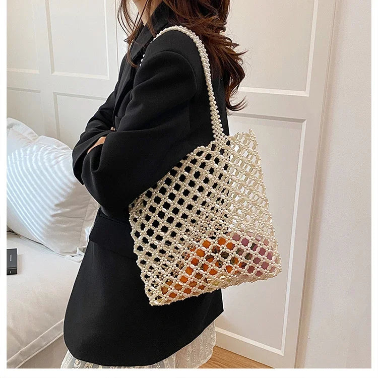 2026 Fashion Exquisite Bead Sense of Luxury Hollow Out Women‘s Handbags Hot Sale New No Zipper Acrylic Square Shoulder Bags