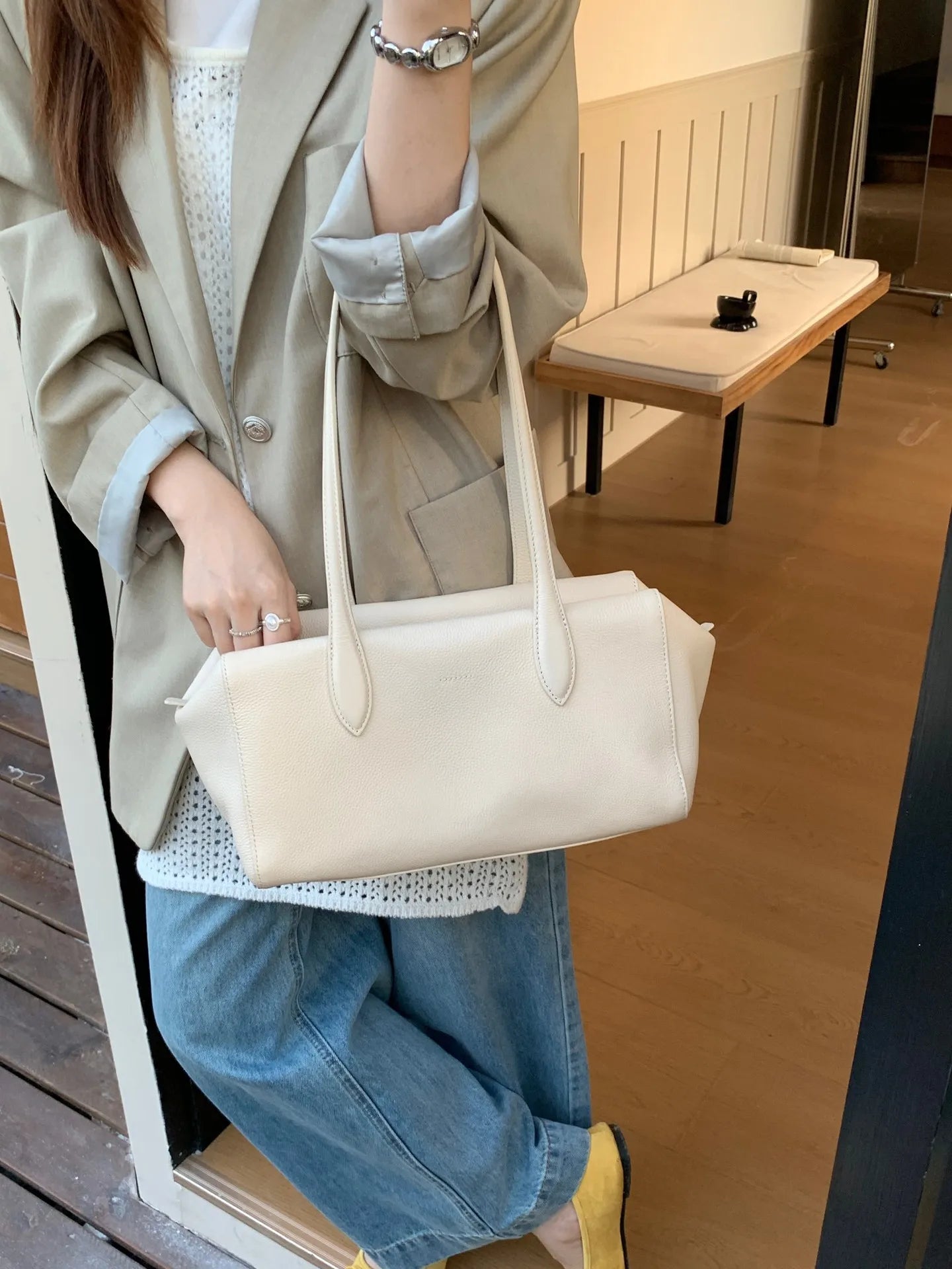 Genuine Grade Leather Women's Shoulder Bag Luxury Designer Brand Ladies Soft Cowhide Large Tote for Woman Ladies Bowling Bag New
