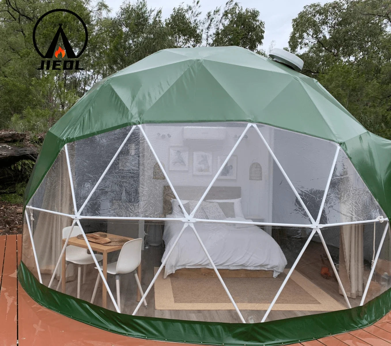 Luxury PVC Geodesic Dome Tent for Outdoor Glamping for Families on Vacation Events Camping in Iceberg Surroundings