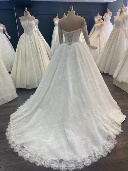 Vintage Princess Lace Wedding Dresses 2026 Sweetheart Long Sleeve Ball Gown Off Shoulder Backless Bride Gown Vestido De Novia