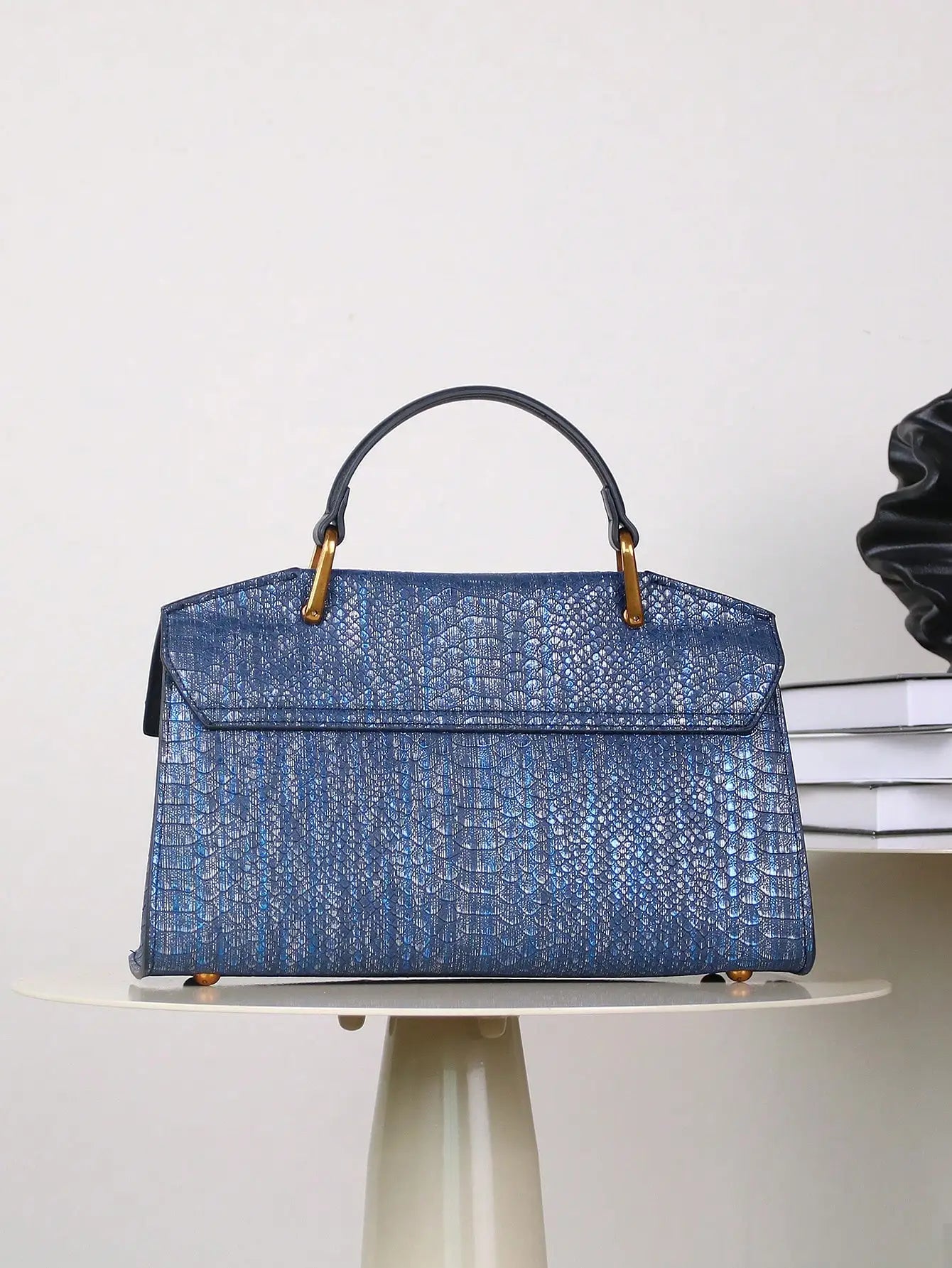 2026 New Retro Blue Snake-Shaped High-Grade Handbag Fashion Luxury Handbag Lightweight Large-Capacity One-Shoulder Messenger
