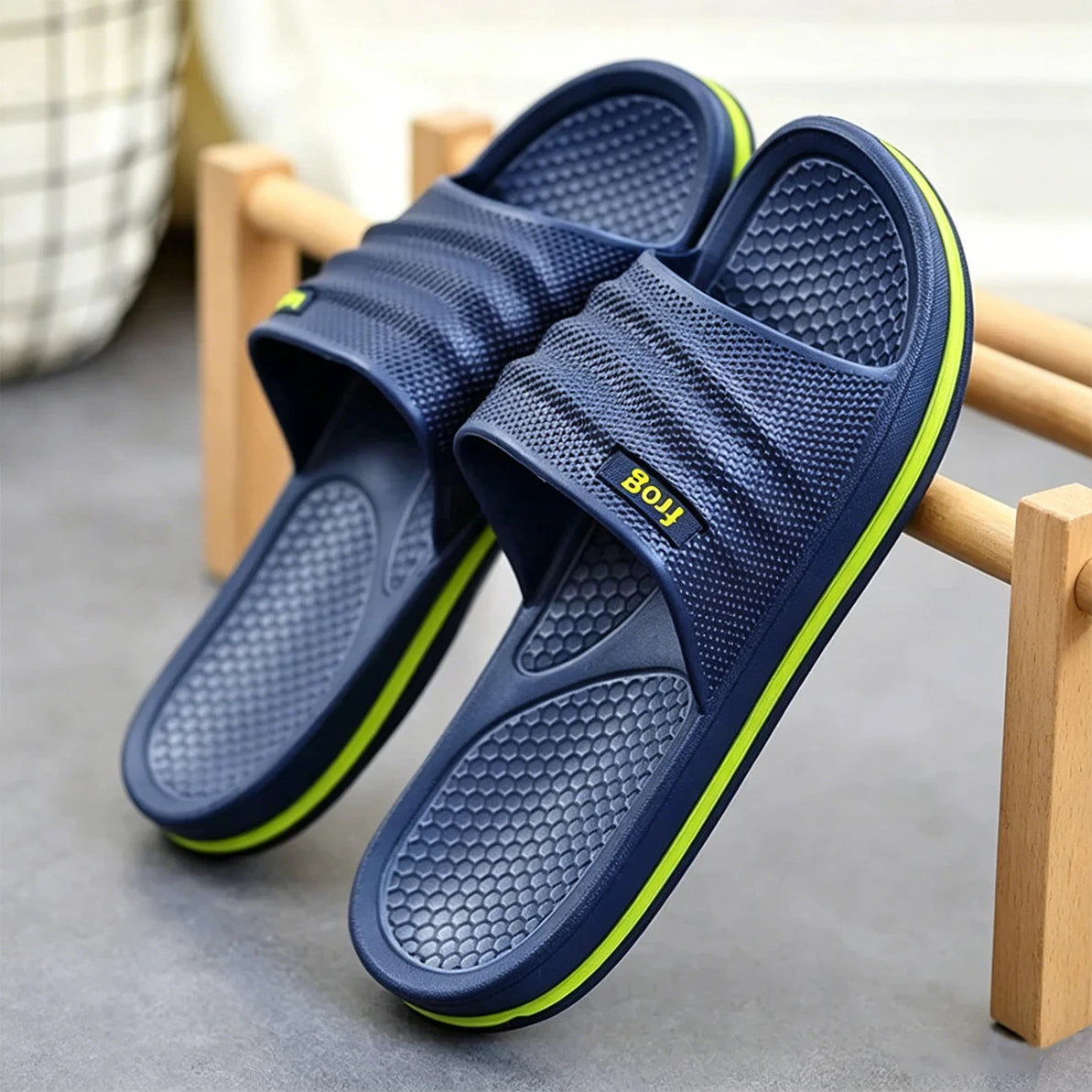 Pmoiste Soft EVA Bathroom Slippers Men Comfortable Designer Light Living Room Shoes Slip-on Not Slip House High-quality Indoor