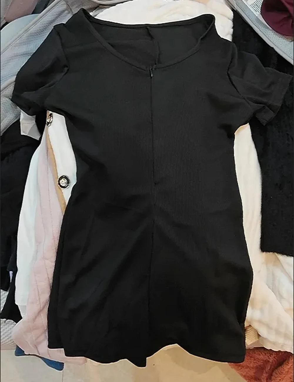 Womens Playsuits Yoga Low Neck Slim Fit Short Sleeve Jumpsuits Stretch One Piece Romper Sexy Fitness Female Sportwears Zipper