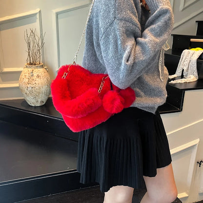 Large Capacity Fur Handbag Heart Shape Ladies Shoulder Bag Fashionable Cute Soft Zipper Closure Interior Phone Pocket